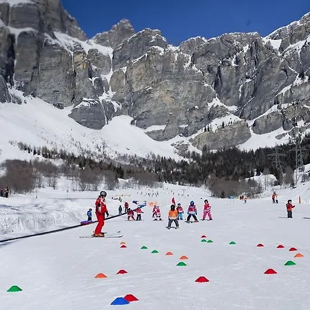 Апартаменты Sunnuhubil *